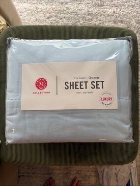 Martha Stewart 100% cotton flannel Queen sheet set